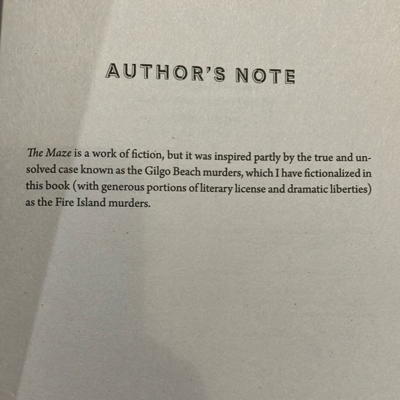 Book: The Maze by Nelson DeMille - Picture 5 of 10